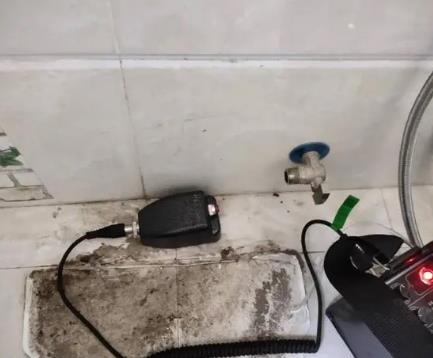 江油屋顶漏水维修公司分享下卫生间漏水的危害及解决方法